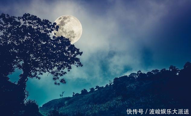 张九龄被贬后写了一首诗,开头便是千古佳句,堪称最唯美的中秋诗