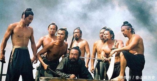 他在梁山屡立奇功却默默无闻 流落海外终成一国之主