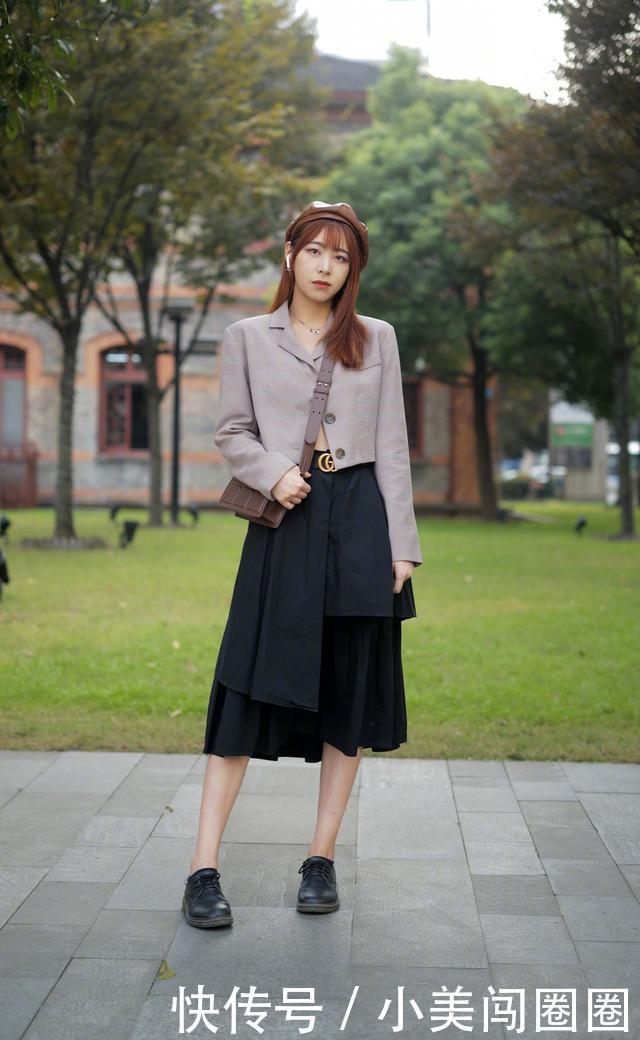 腰线的位置|今冬流行一种“显高穿法”,叫“短外套+半身裙”,小个子也适合