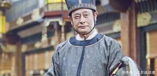 拂尘是道家法器,为何太监手里总要拿个拂尘?其实这东西是印度人发明的