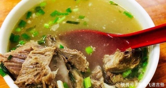 味道|合肥超高性价比店,12元一碗猪头汤,小菜和米饭一起吃,实惠