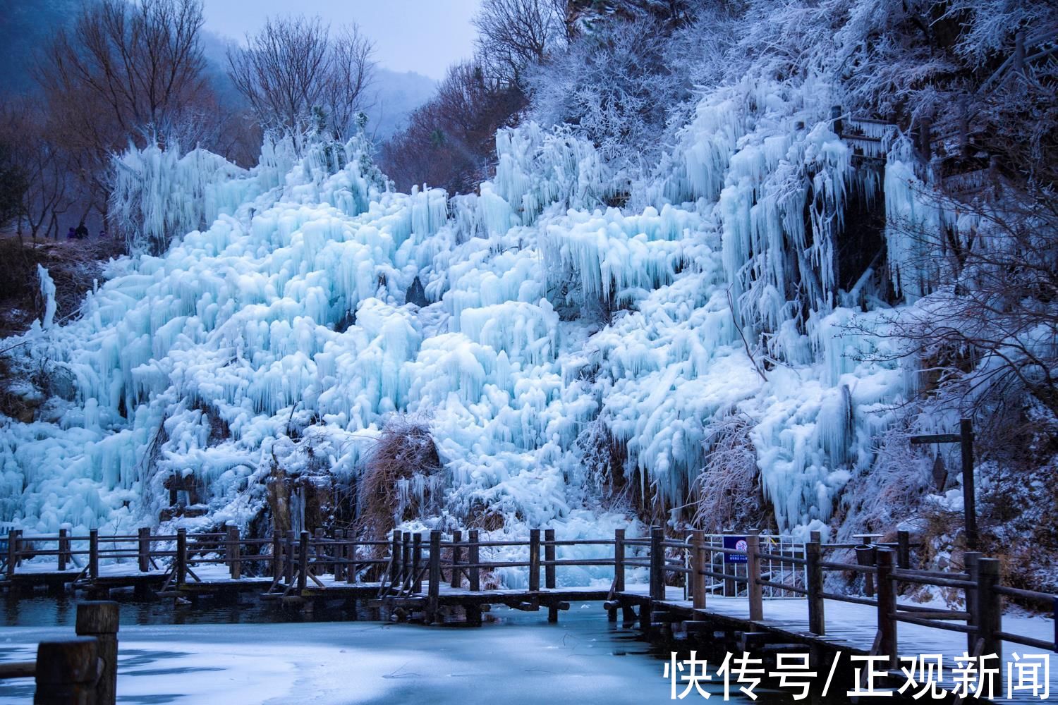 九如山|山东济南:九如山雪后银装素裹，飞瀑冰封