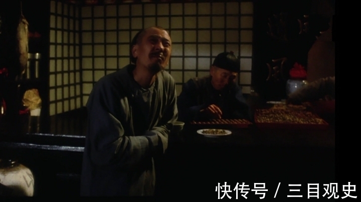 孔乙己!再读鲁迅《孔乙己》:年少不懂文中意,错把辛酸当笑谈