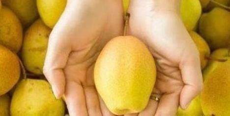 延年益寿|想长寿全靠吃，秋天老人3种水果离不开，延年益寿，提高免疫力