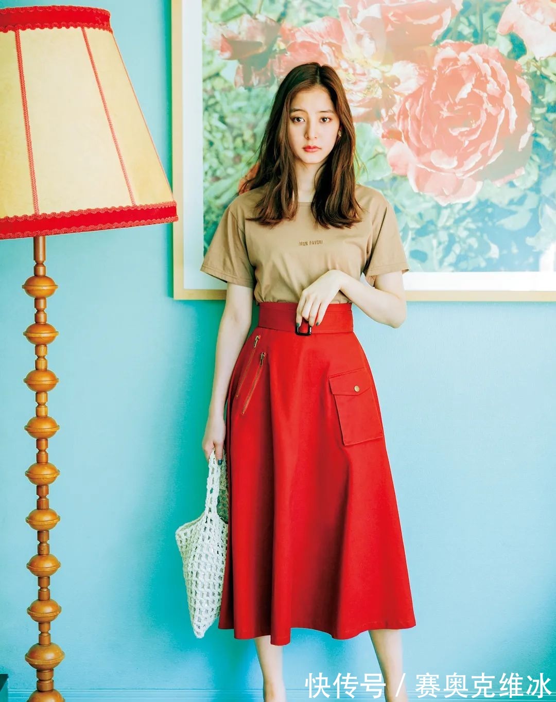 p这13条半裙,让T恤更完美!