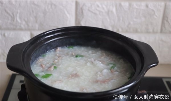 皮蛋|皮蛋瘦肉粥,绝对不可直接下皮蛋煮!多此“一举”做出来粥才不腥