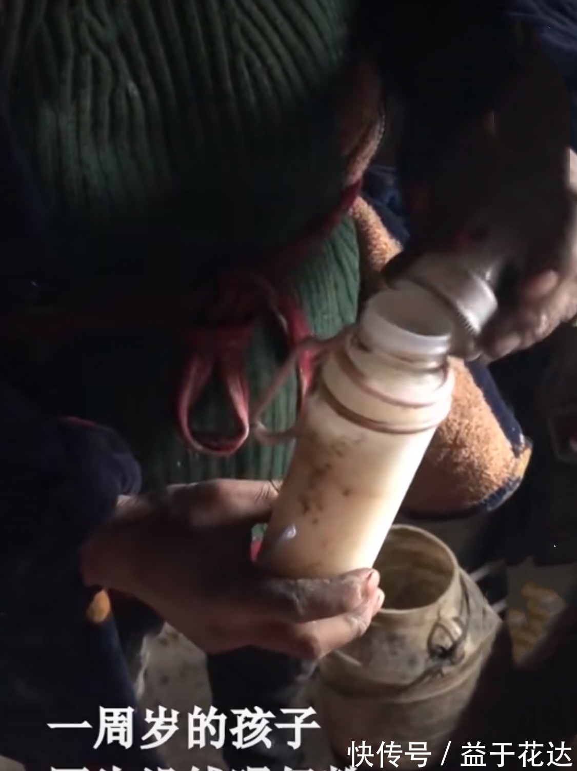 孩子们|怀第五胎的单亲妈妈,无力照顾其他4个娃,孩子饿了吃土豆蘸辣椒