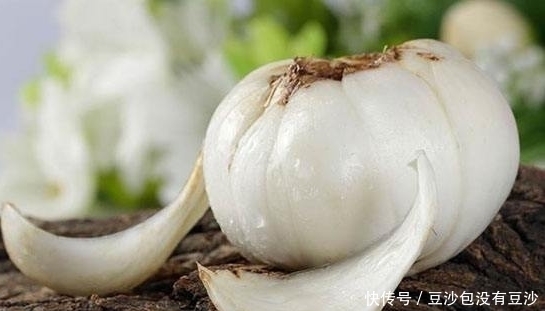 女人|女人再节俭，4种碱性食物也要吃，补充雌激素，了解一下