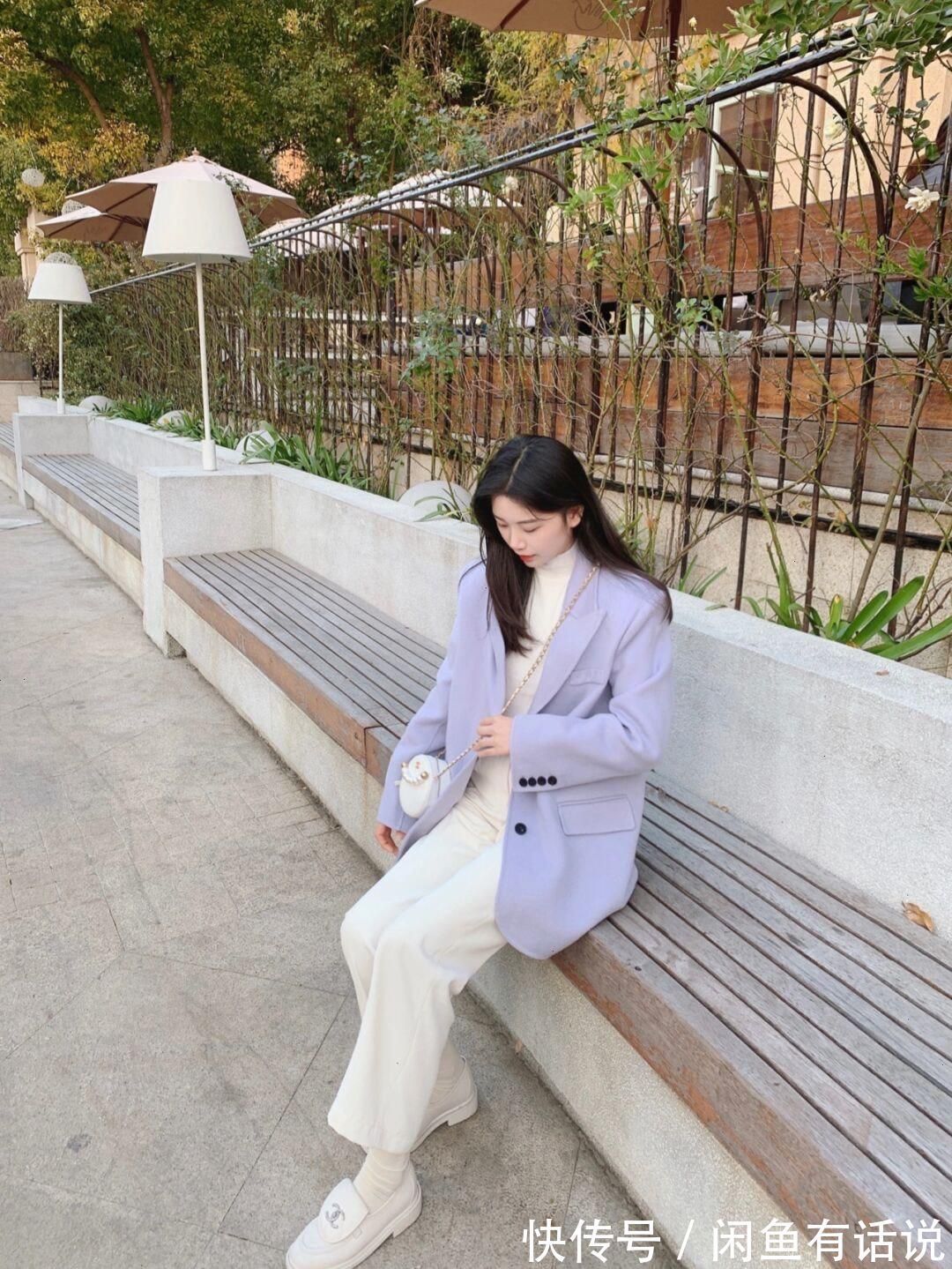 单品 冬天还是和“白裤子”更配,一条搭遍整个衣柜,中年人穿也挺高级