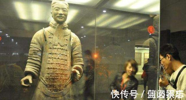 士兵|古代将军为何都有“啤酒肚”?别再被8块腹肌迷惑了,这才是事实