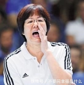 美国|中国女排传奇人物,年老仍带队出赛,她的人生远比电影精彩