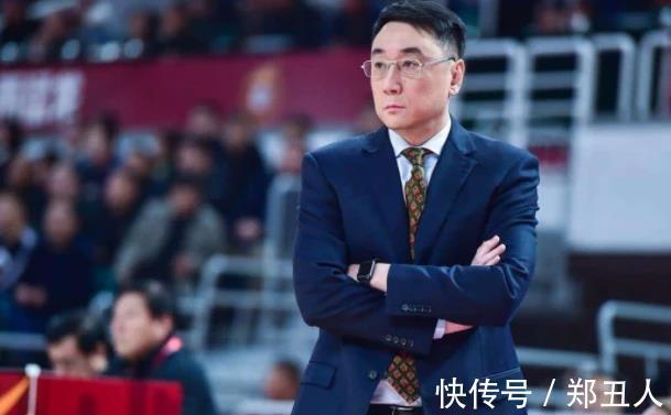 季后赛|易建联一战当选MVP,广东战弱旅两将轮休,马布里遭遇下课危机