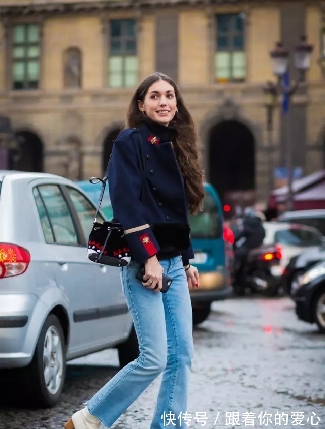 熟龄 今年的靴子流行“穿白不穿黑”,优雅提气质,尤其适合40岁女人