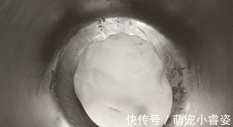 零食|谷雨时节，教你做糯米球，外脆里糯又香甜，当成零食，孩子的最爱