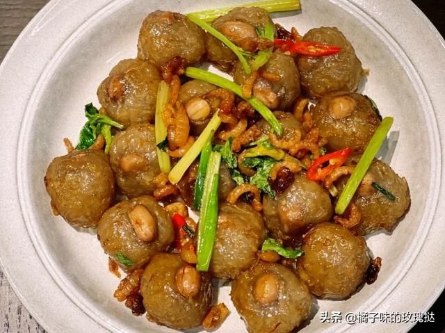 茄子|超好吃的家常菜：潮汕小吃菜头丸，茄子烧豆角，金不换炒黄沙蚬