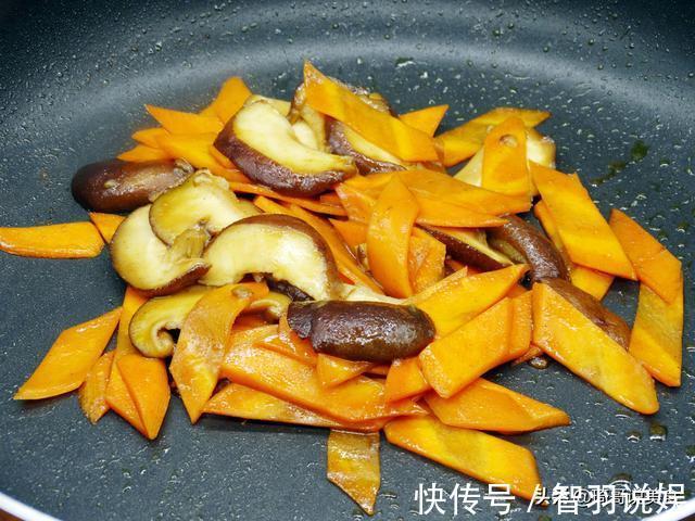 香菇片|它是刮油菜,2元1斤,这样蒸一下,汁清味浓,体重瘦到2位数