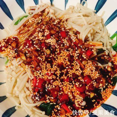 增强记忆|低脂低卡，超级过瘾巨下饭的菠菜拌金针菇