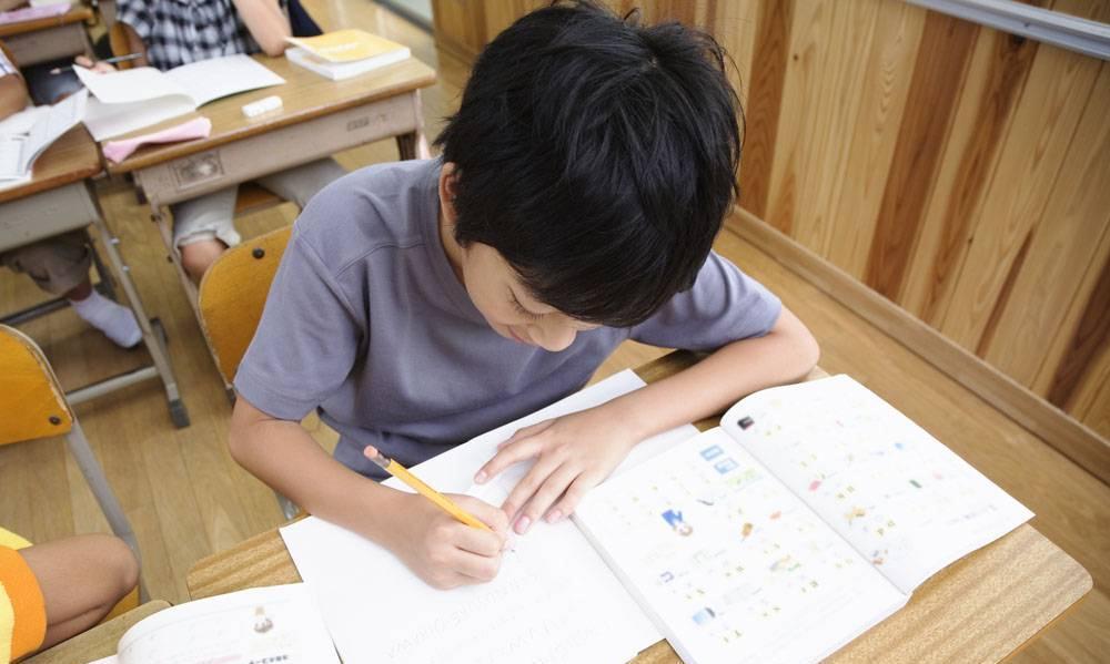 孩子|小学想要孩子成绩好,家长要在最重要的两年,让孩子做好5点