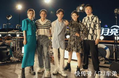 央视|湖南中秋之夜收视率难看，遭央视全方位“吊打”，谢娜回归也难救