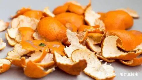 橘皮|1块橘皮，6味药！学会6大妙用法，轻松搞定身体6大病症！值得了解