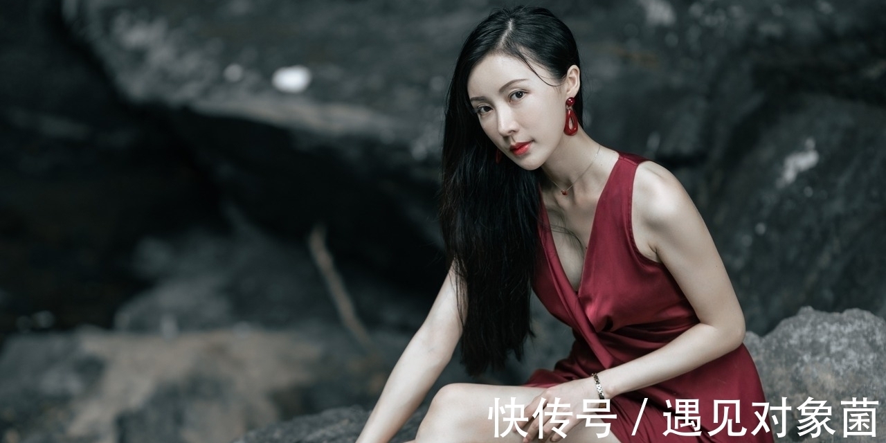 感怀·七言格律|感怀·七言格律(八首):乡愁又起深秋夜,挑尽寒灯久未眠