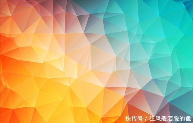 冲锋衣+羽绒服好帅气,百搭还时尚,冬天这么穿太惹眼了