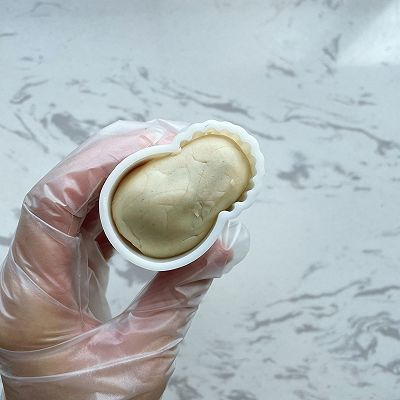 流心月饼|焦糖流心凤梨月饼