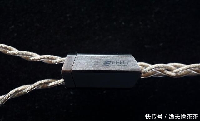 到底|「耳边评测」三万块买随身到底值不值—EA CODE51体验谈