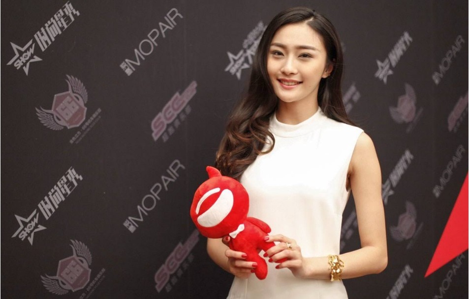 她欺瞞丈夫上《中國(guó)好聲音》，走紅后稱單身，下臺(tái)轉(zhuǎn)身就離婚