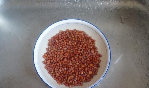 红豆酒酿|秋天，女人别错过这甜汤，香甜软糯喝不够，暖身养颜，冬天不怕冷