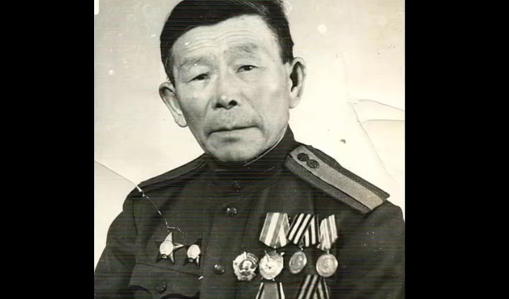 老汉|史上最强的黄种人狙击手：其貌不扬四旬老汉，狙杀367个敌人