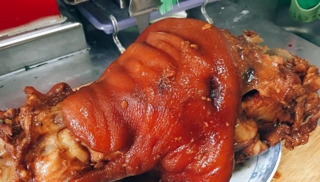 油腻|火腿炖肘子,吃起来点都不油腻,并且还能清热去烦和美容养颜