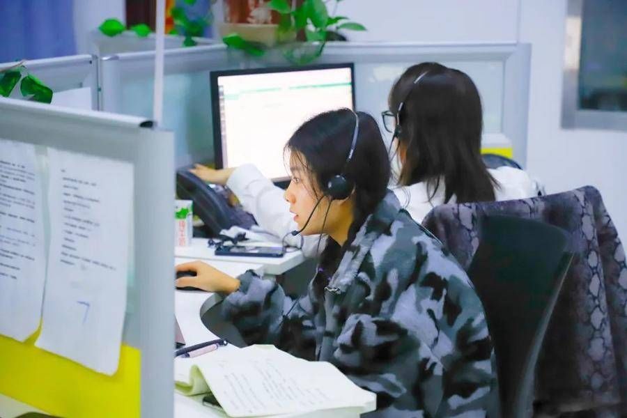 幕后人员|揭秘双十一，山东工业职业学院这些“幕后人员”在静悄悄的干啥？