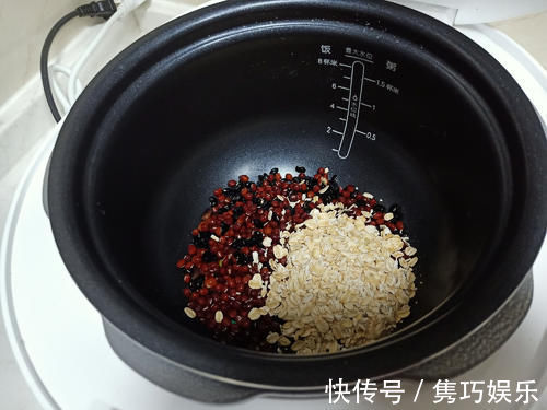 糯米粉|最近迷上1个新早餐,滚一滚,蒸一蒸,软糯香甜又简单,我吃了6个
