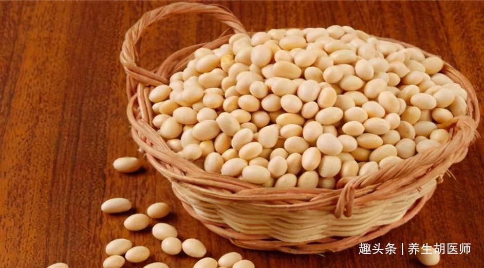 维生素女性不想老太快，推荐常吃3种食物，排毒养颜，美容护肤