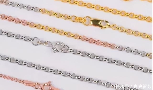 手腕 热门项链和手链样式科普:肖邦链、蛇骨链、凤尾链