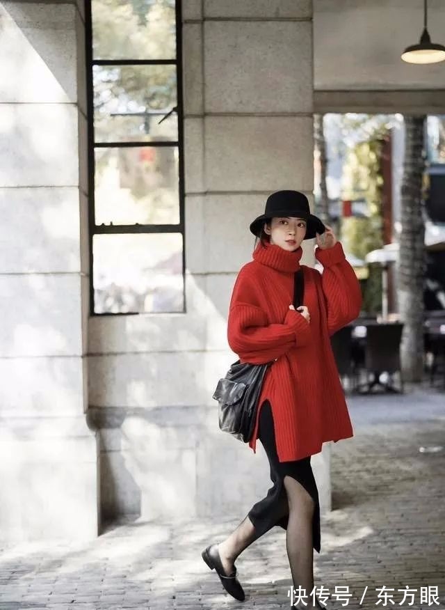 时髦 这些才是“毛衣”的高级穿法,保暖时髦又温柔,普通人也能驾驭