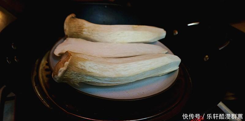 好吃|晚餐不吃主食就吃它,坚持一个月,腰细了,体重轻了,好吃又管饱