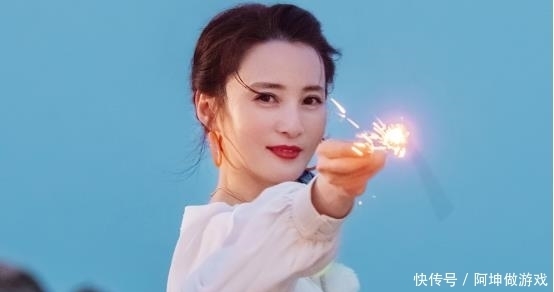 刘涛 陈建斌真有眼福,蒋勤勤吃饭时脱妆,真实颜值看呆现场男嘉宾