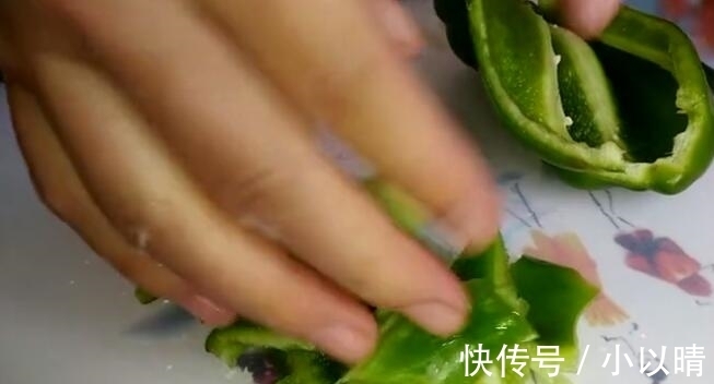 茄子|一道非常好吃又下饭的素菜,鲜香美味多汁,家常菜必备之一