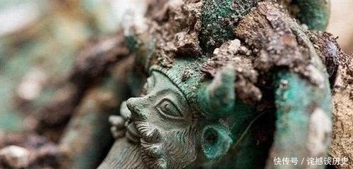  古人|水库惊现2500年前古墓，出土“逆天”文物，专家：终于找到你