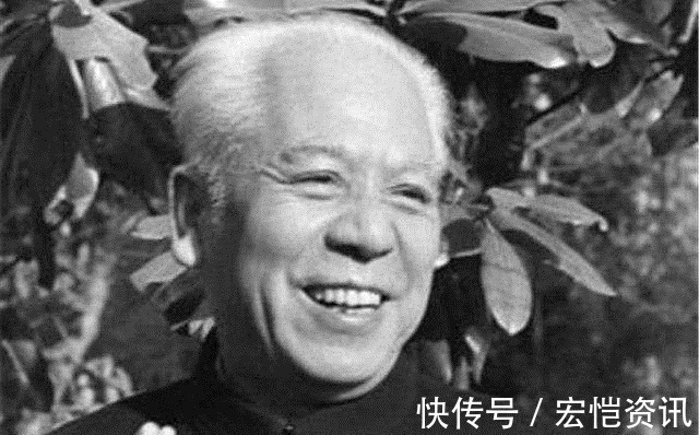 红楼梦@姚雪垠自认胜过罗贯中,还说《红楼梦》有红学《李自成》要有李学