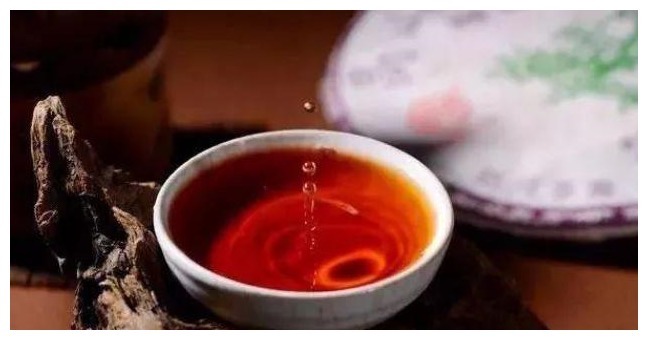 蒲公英泡水|34岁女子查出“乳腺结节”,坚持喝蒲公英来调节,后来怎么样了