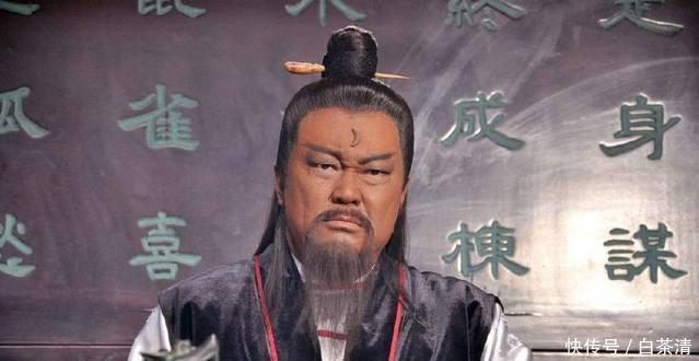 古代|在古代，明明是皇帝才可以穿龙袍，为什么包拯也能穿呢！