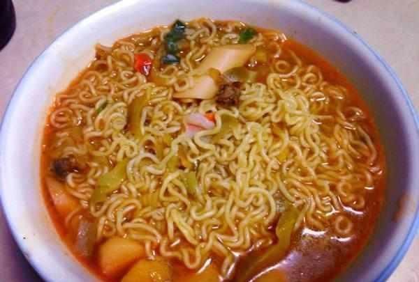 绿色食物|出现三种信号,可能是肝硬化上门,四种食物尽量戒掉吧,很伤肝!