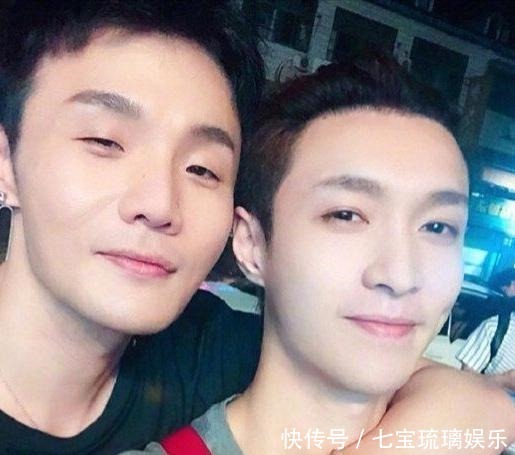 好声音 张艺兴拿到拖拉机驾照后,没想到李荣浩却被网友调侃了