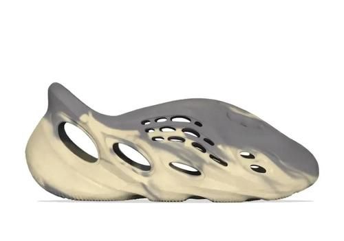 侃爷疯啦！超15款新品发售计划曝光，Yeezy月即将开启！