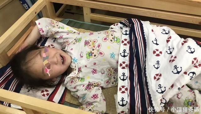 娃盖|孩子总踢被子,背后真实的原因你知道吗别再盲目给娃盖被子了