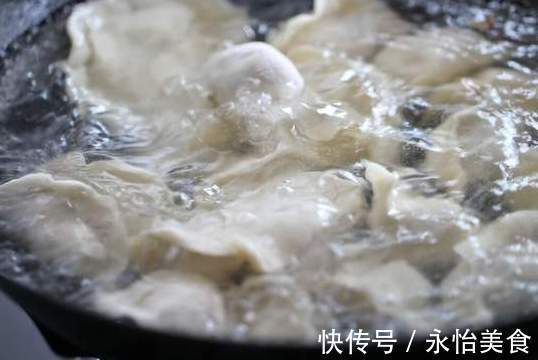 萝卜|做萝卜馅饺子，有2种调料不能放，不然饺子不鲜香，还有股怪味