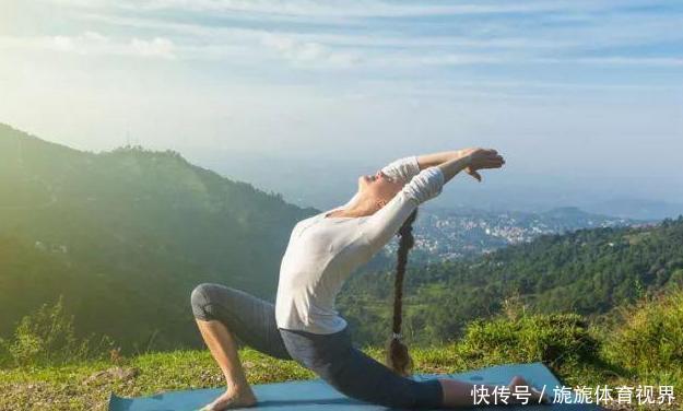 脚掌|简单4式瑜伽,每天10分钟,紧实小腹,塑造曼妙身体线条